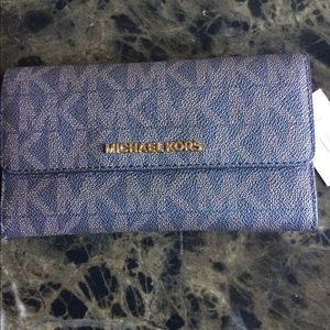 Michael Kors Trifold Wallet